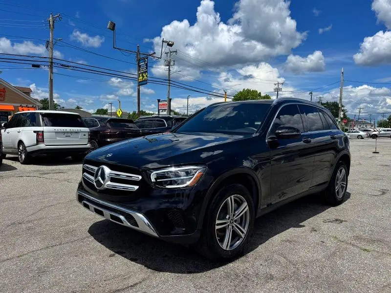 2022 MERCEDES-BENZ GLC 300  