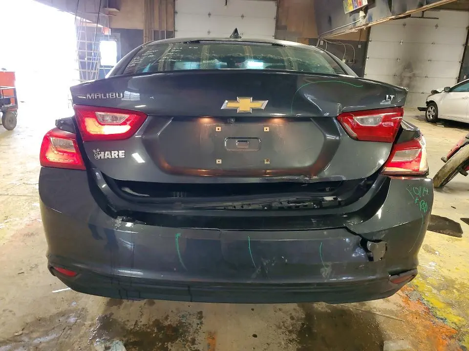 2017 CHEVROLET MALIBU LT  