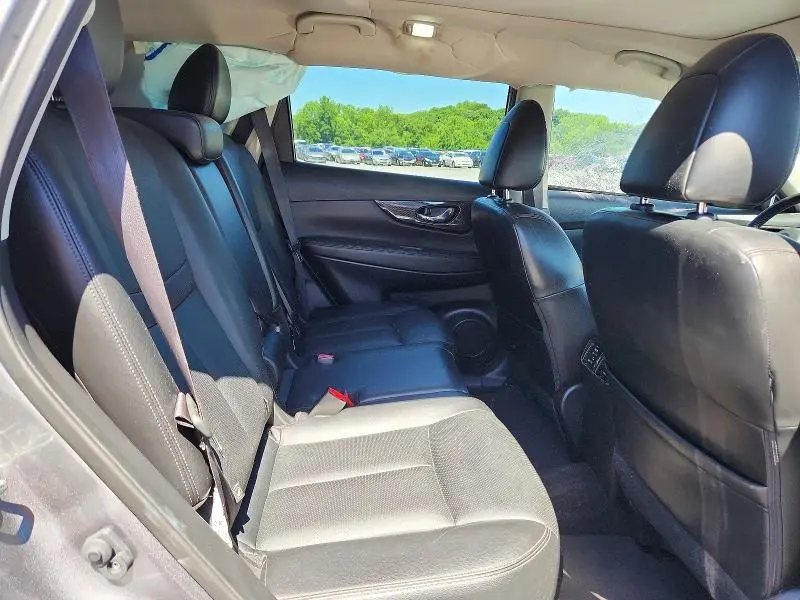 2018 NISSAN ROGUE SL  