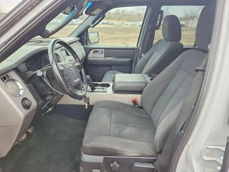 2016 FORD EXPEDITION EL XLT  