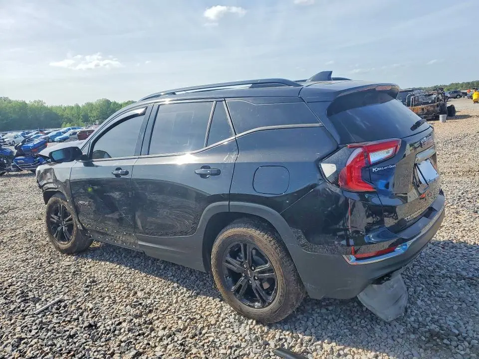 2024 GMC TERRAIN AT4  