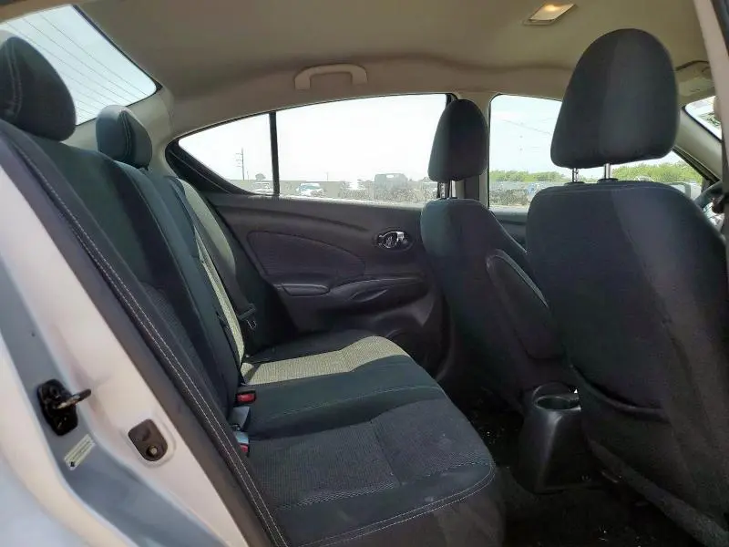 2019 NISSAN VERSA S  