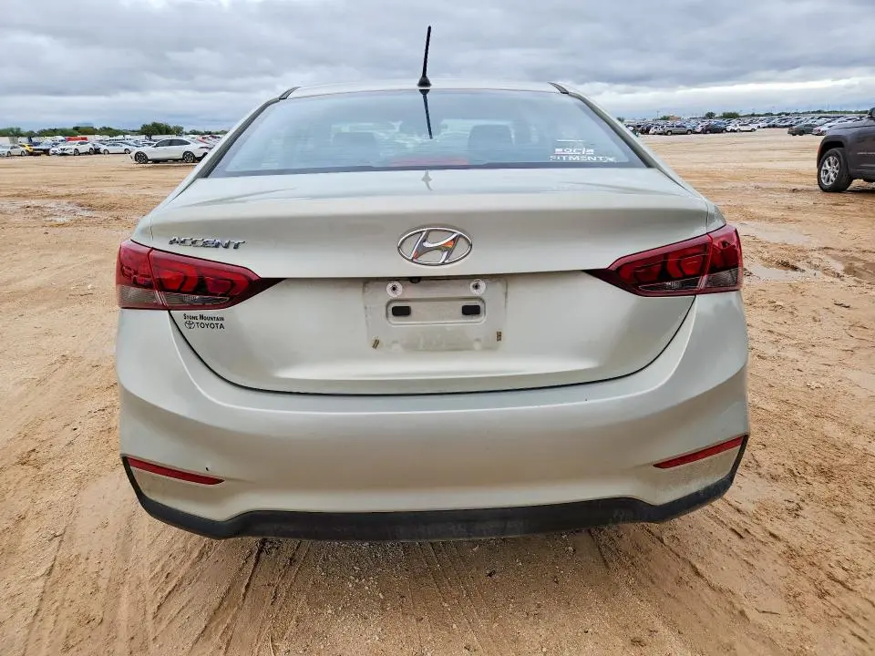 2018 HYUNDAI ACCENT SE  