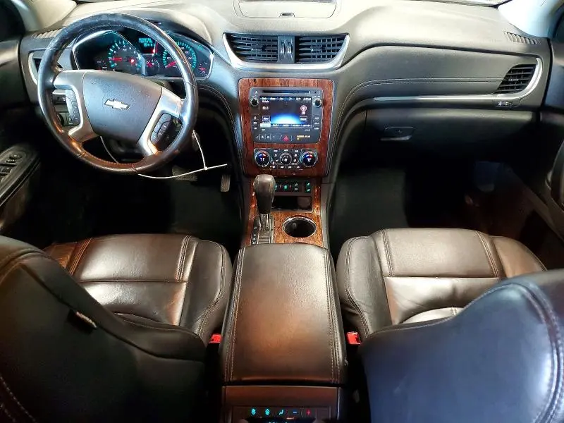 2013 CHEVROLET TRAVERSE LT  