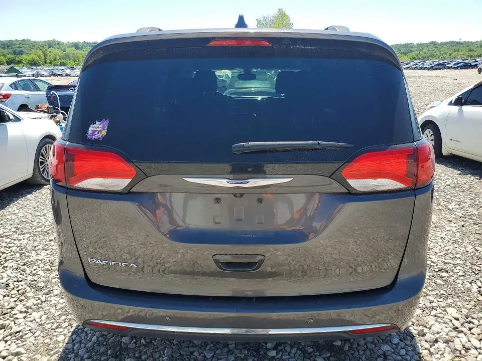 2019 CHRYSLER PACIFICA TOURING L  