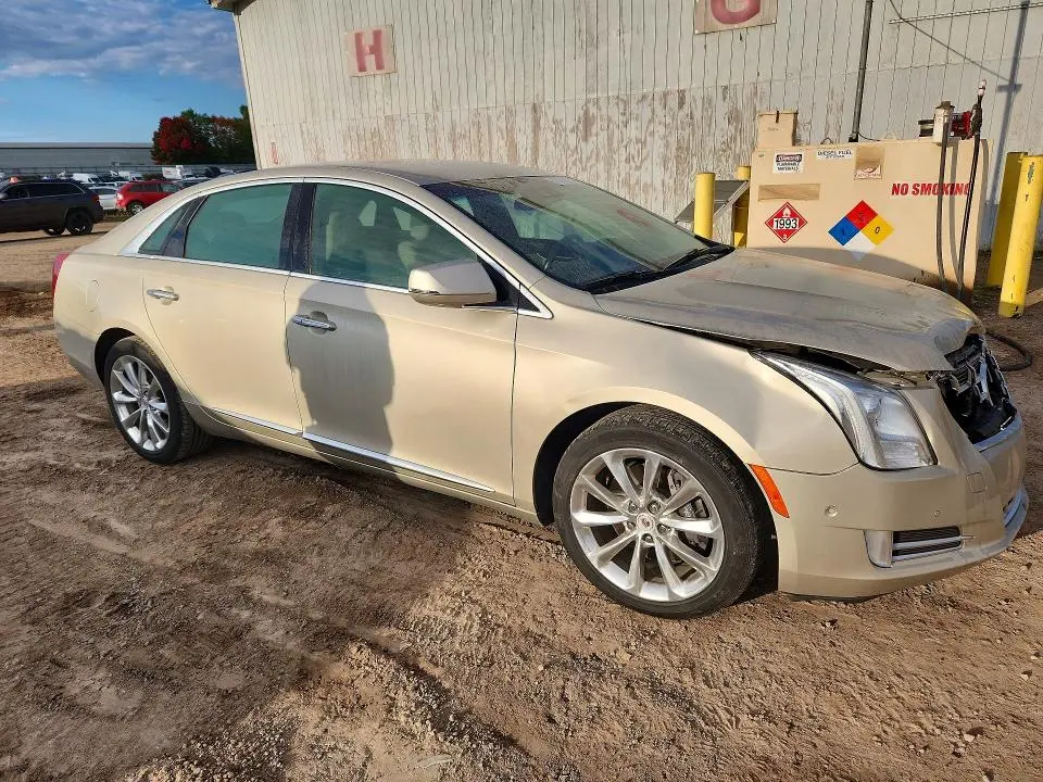 2014 CADILLAC XTS LUXURY COLLECTION  