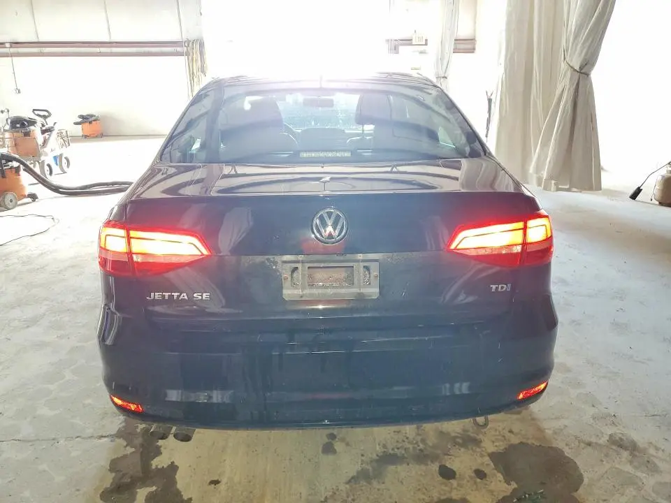 2015 VOLKSWAGEN JETTA TDI  