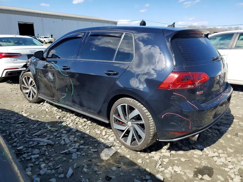2017 VOLKSWAGEN GTI SPORT  