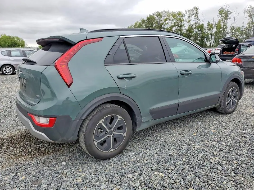 2024 KIA NIRO EX  