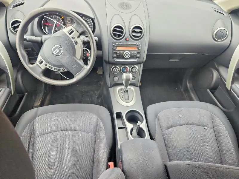 2011 NISSAN ROGUE S  