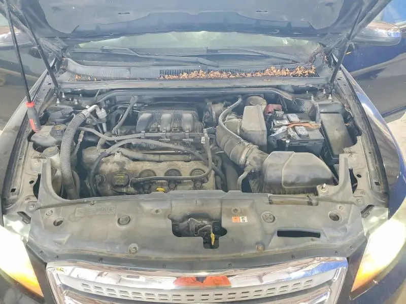 2012 FORD TAURUS LIMITED  