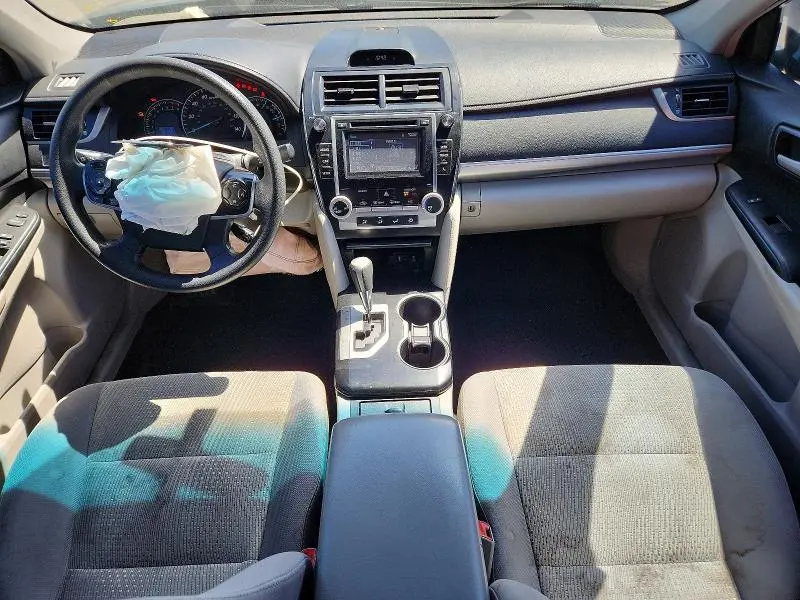 2014 TOYOTA CAMRY LE  
