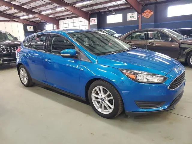 2016 FORD FOCUS SE  