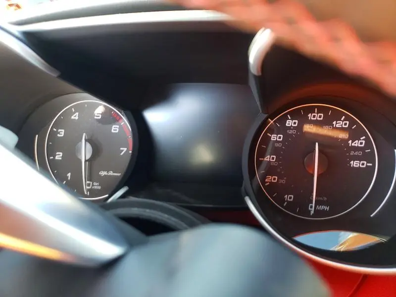 2020 ALFA ROMEO GIULIA TI  