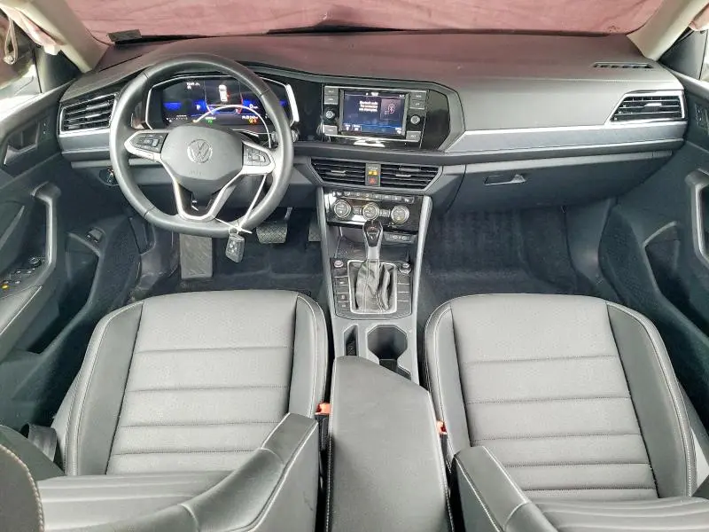 2024 VOLKSWAGEN JETTA SE  