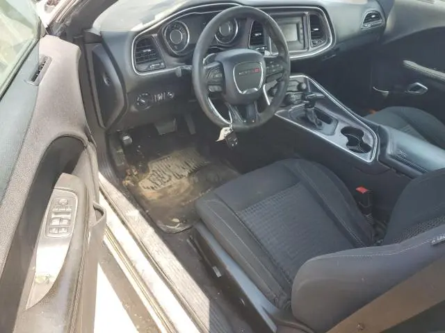 2016 DODGE CHALLENGER SXT  