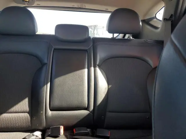 2011 HYUNDAI TUCSON GLS  