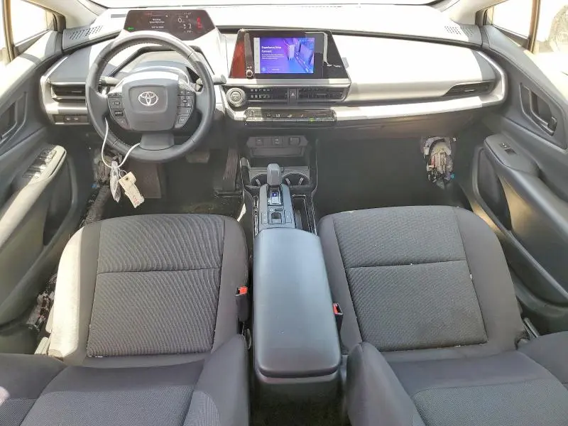 2023 TOYOTA PRIUS LE  