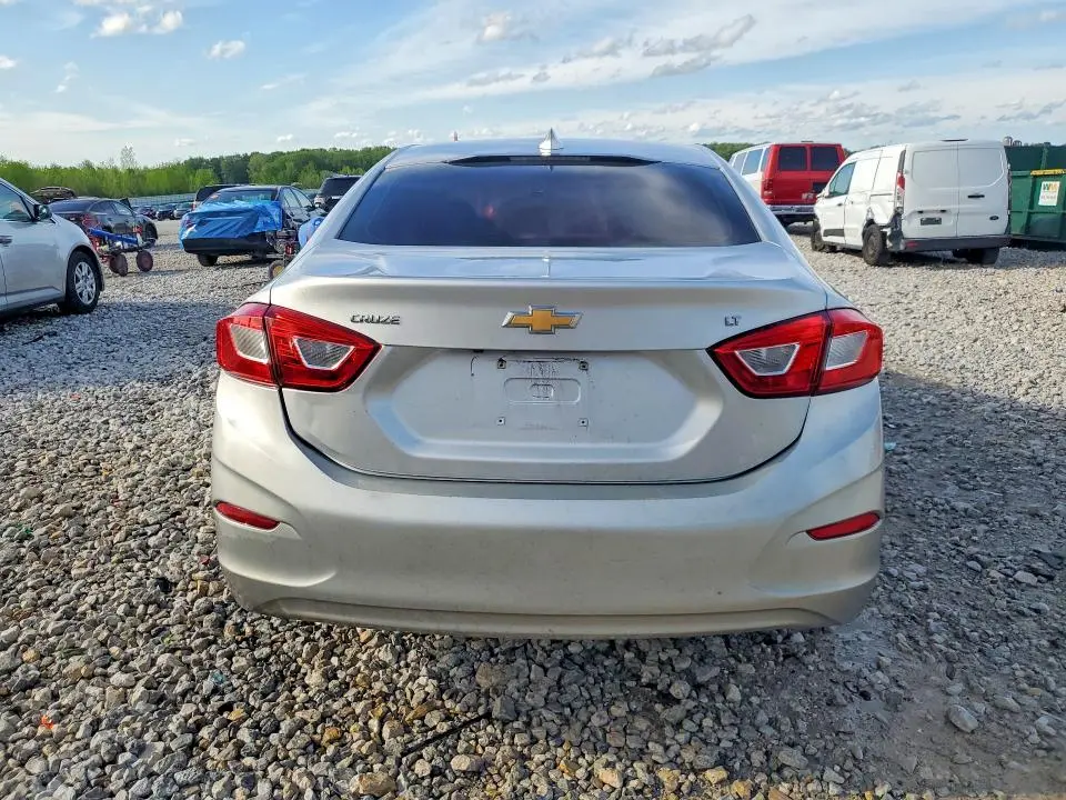 2018 CHEVROLET CRUZE LT  