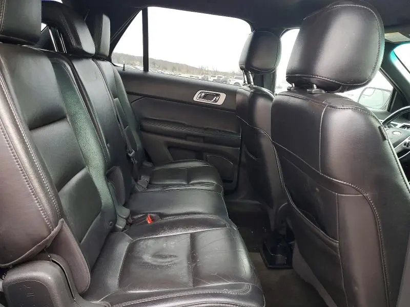 2011 FORD EXPLORER XLT  