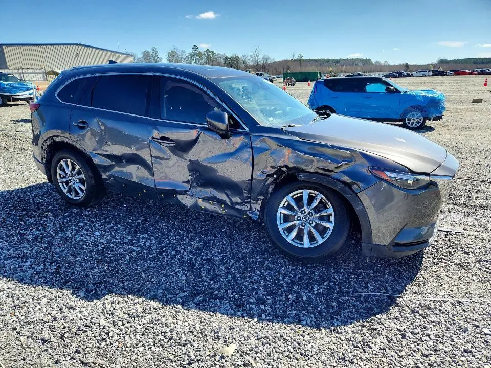 2018 MAZDA CX-9 TOURING  