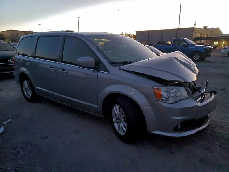 2018 DODGE GRAND CARAVAN SXT  