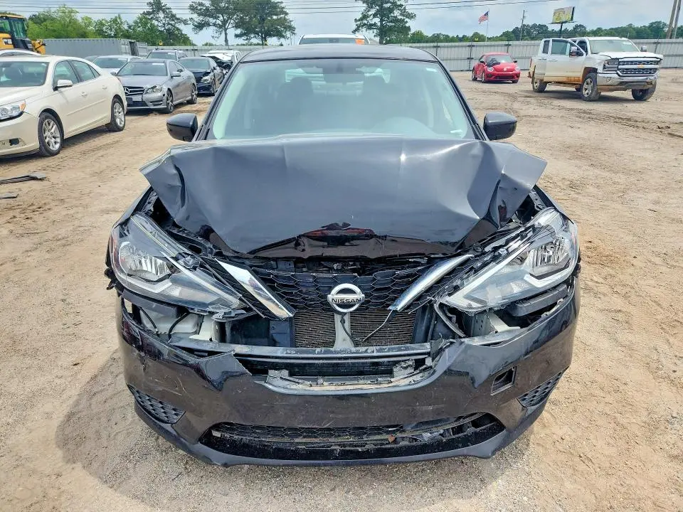 2019 NISSAN SENTRA SV  