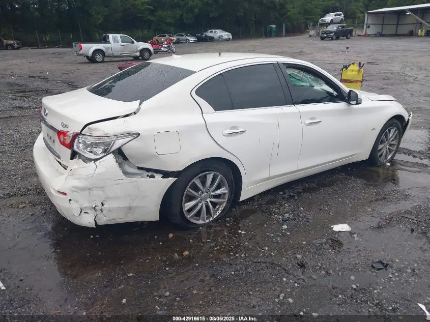 2017 INFINITI Q50 2.0T BASE