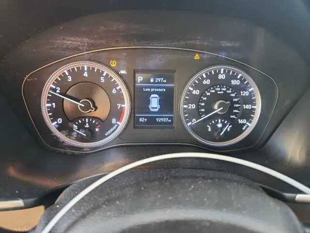 2019 HYUNDAI SANTA FE SE  