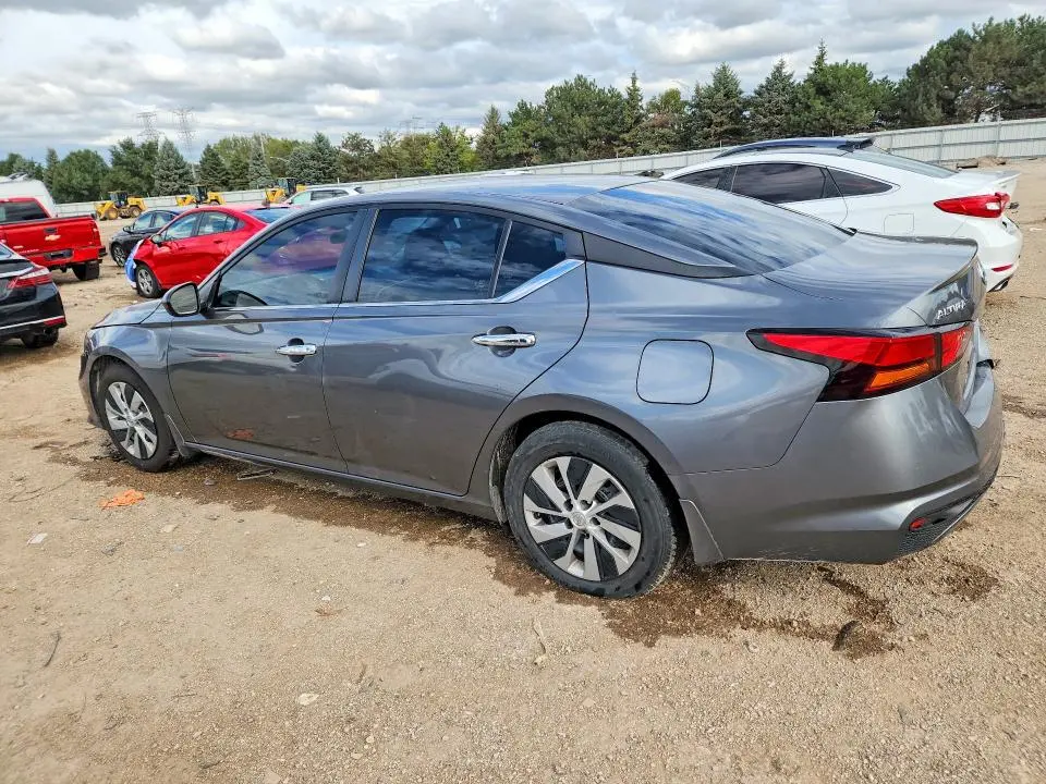 2022 NISSAN ALTIMA S  