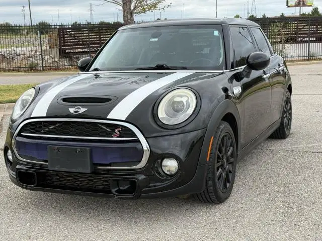 2016 MINI COOPER S  