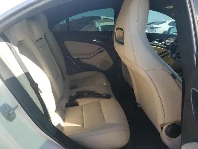 2016 MERCEDES-BENZ CLA 250  