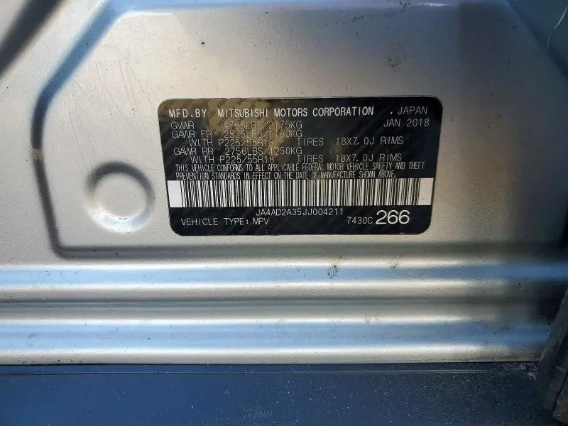 2018 MITSUBISHI OUTLANDER ES  