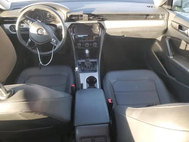 2021 VOLKSWAGEN PASSAT SE  