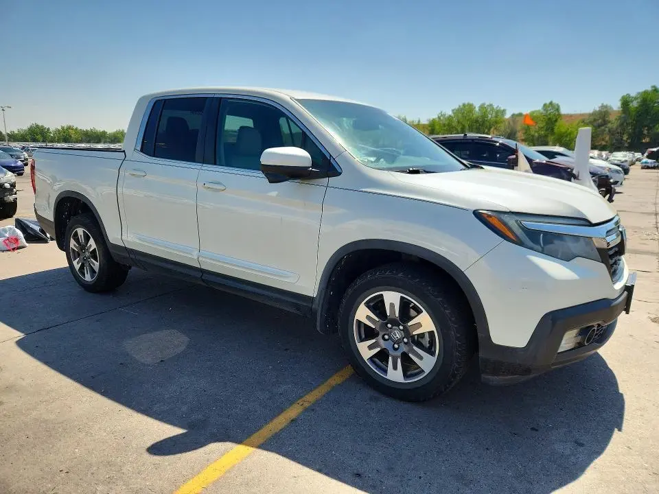 2017 HONDA RIDGELINE RTL  