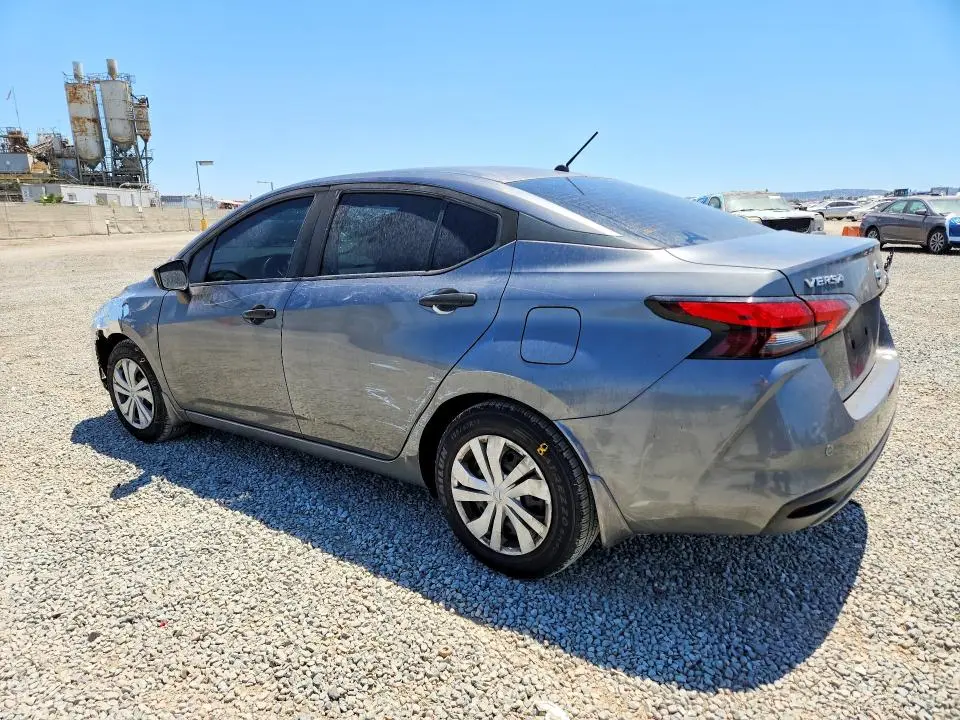 2020 NISSAN VERSA S  