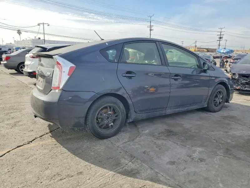 2014 TOYOTA PRIUS   