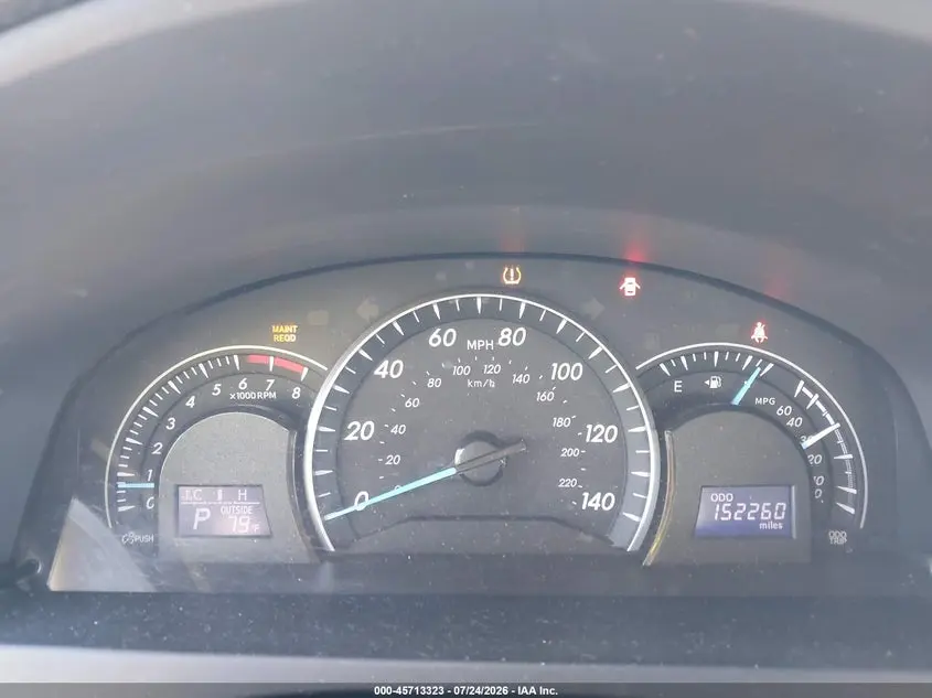 2013 TOYOTA CAMRY LE
