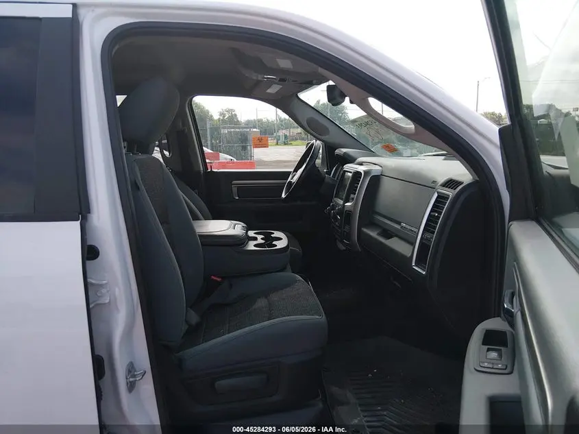2019 RAM 1500 CLASSIC  