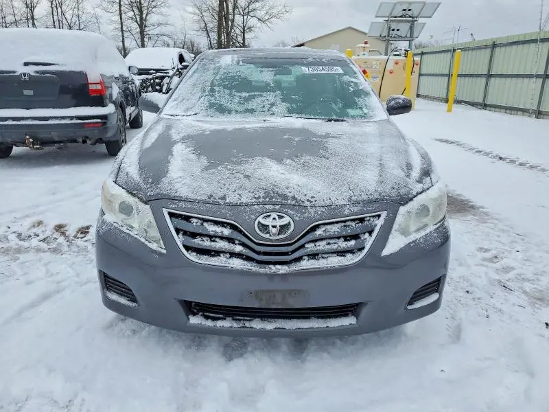 2011 TOYOTA CAMRY BASE  