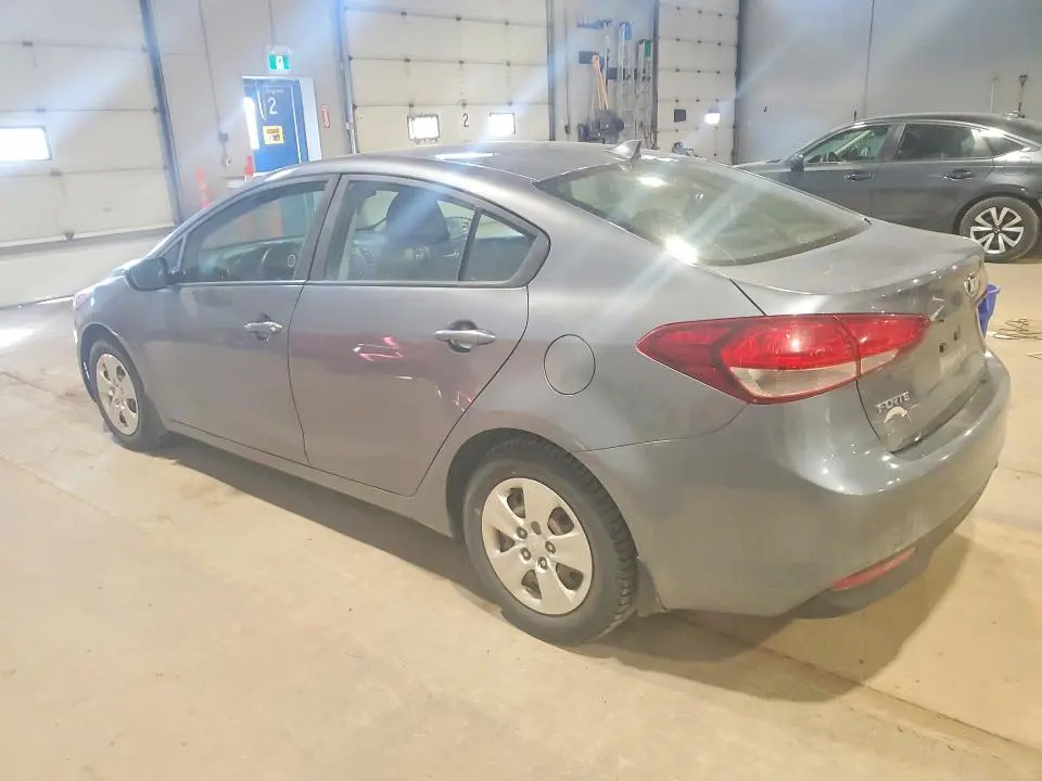 2018 KIA FORTE LX  