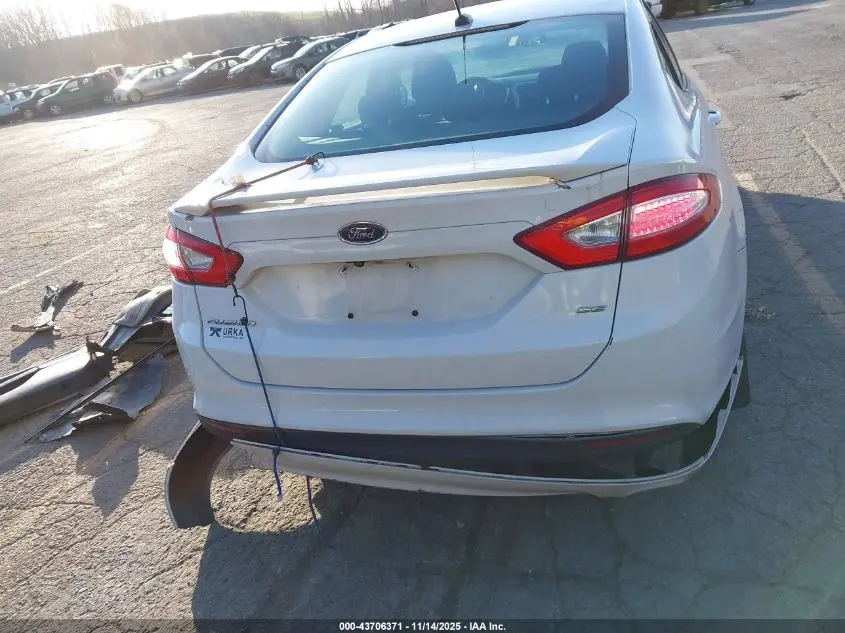 2016 FORD FUSION SE
