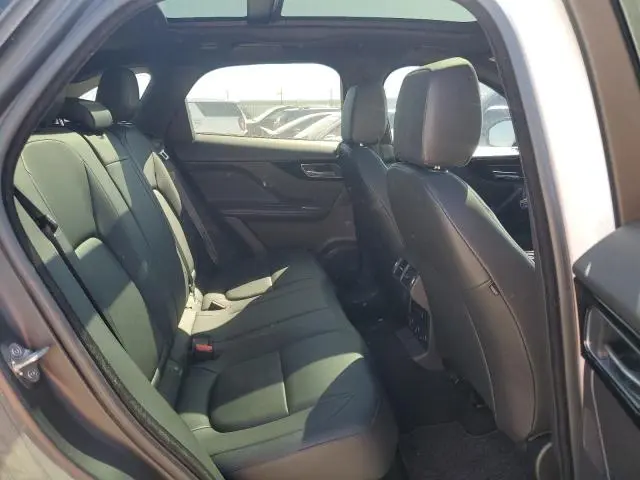 2018 JAGUAR F-PACE PREMIUM  