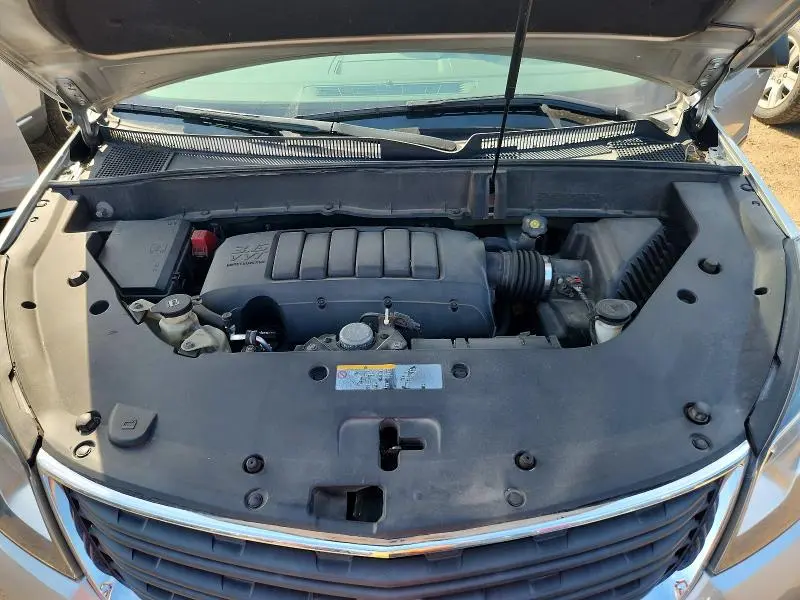 2016 CHEVROLET TRAVERSE LS  