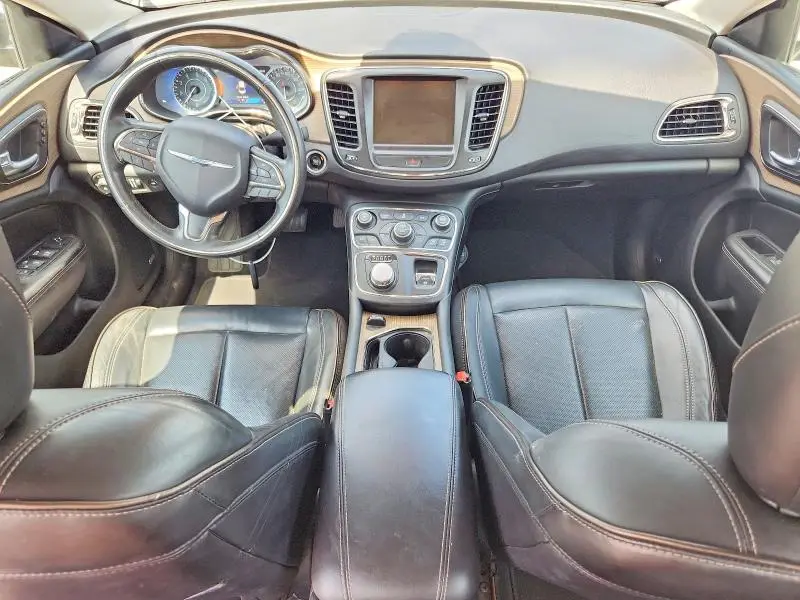 2015 CHRYSLER 200 C  