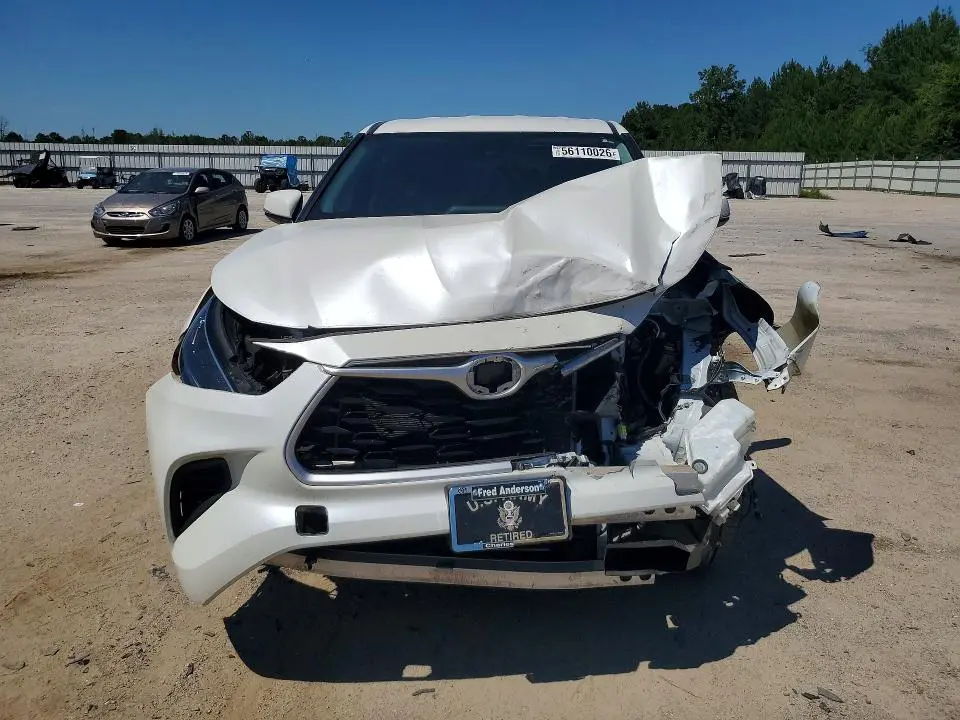 2021 TOYOTA HIGHLANDER L  