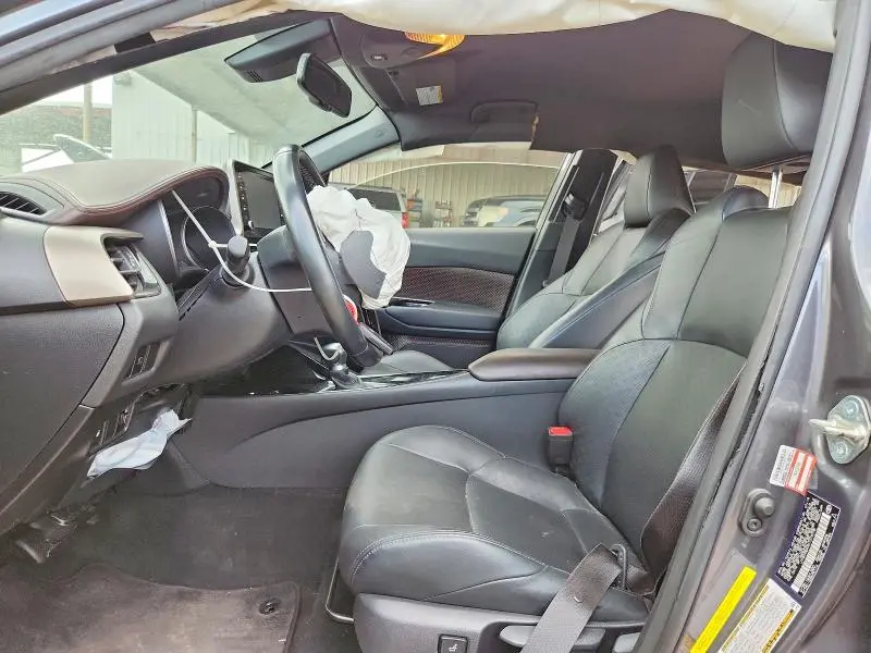 2019 TOYOTA C-HR LIMITED  