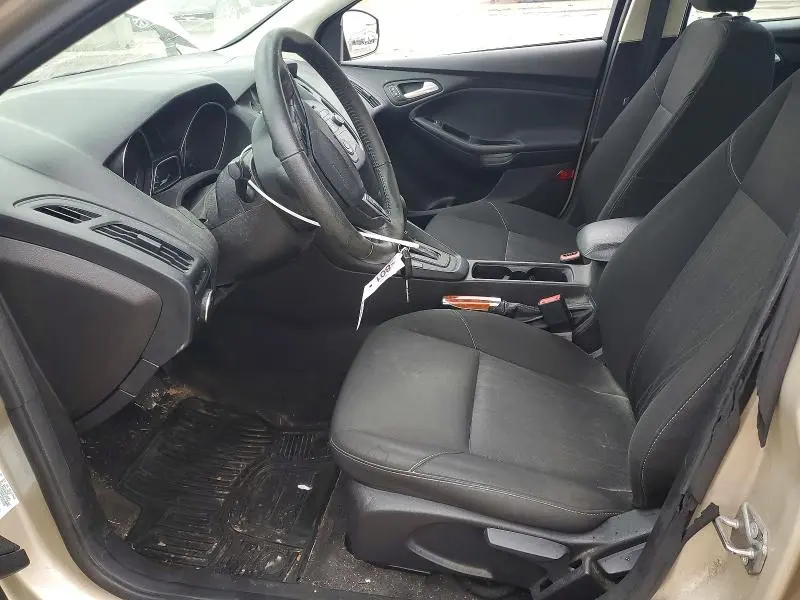 2017 FORD FOCUS SE  