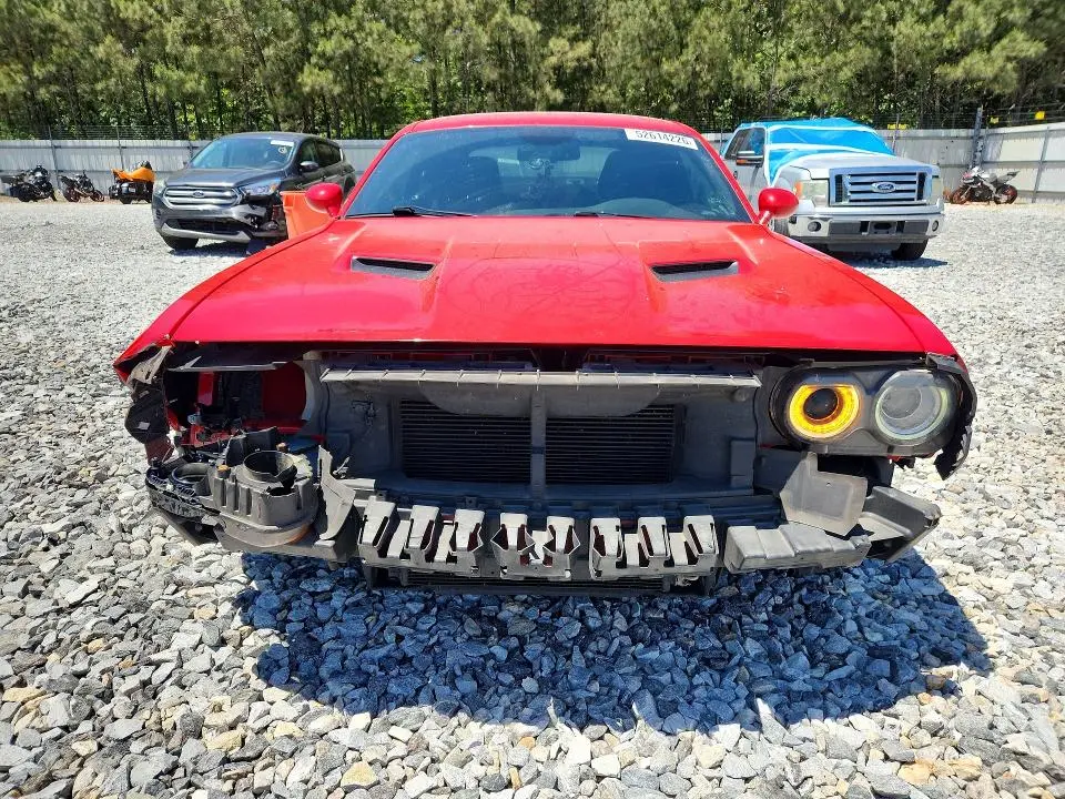 2015 DODGE CHALLENGER SXT  