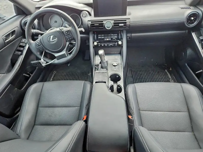 2025 LEXUS IS 350 F SPORT DESIGN  